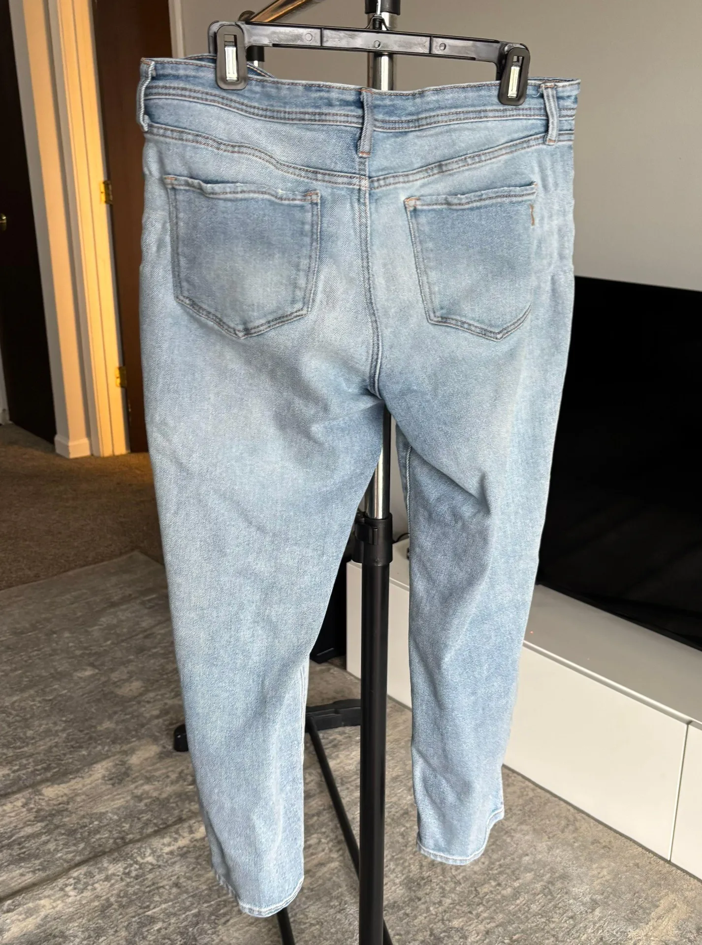 Vintage X America Weekend Crop Plus Women’s Jeans 10/30 - Image 4