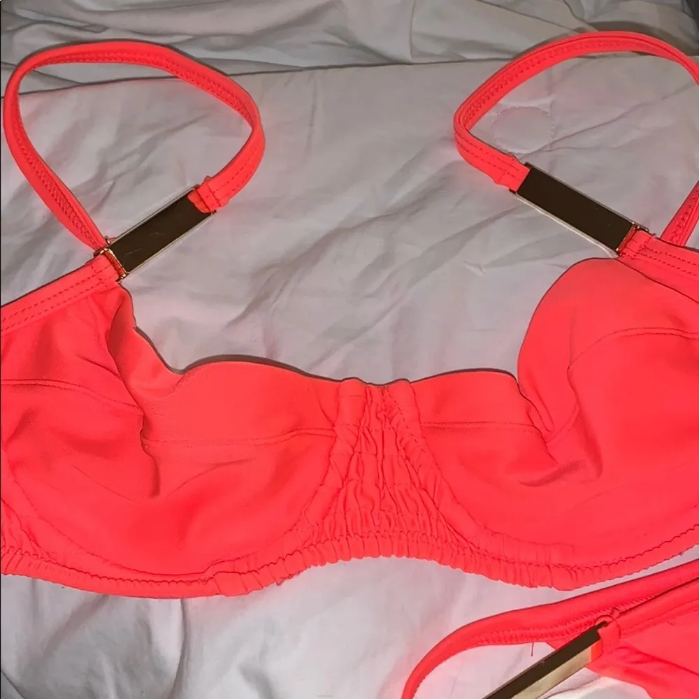 River Island shirred high leg bikini set‎ coral - Image 3