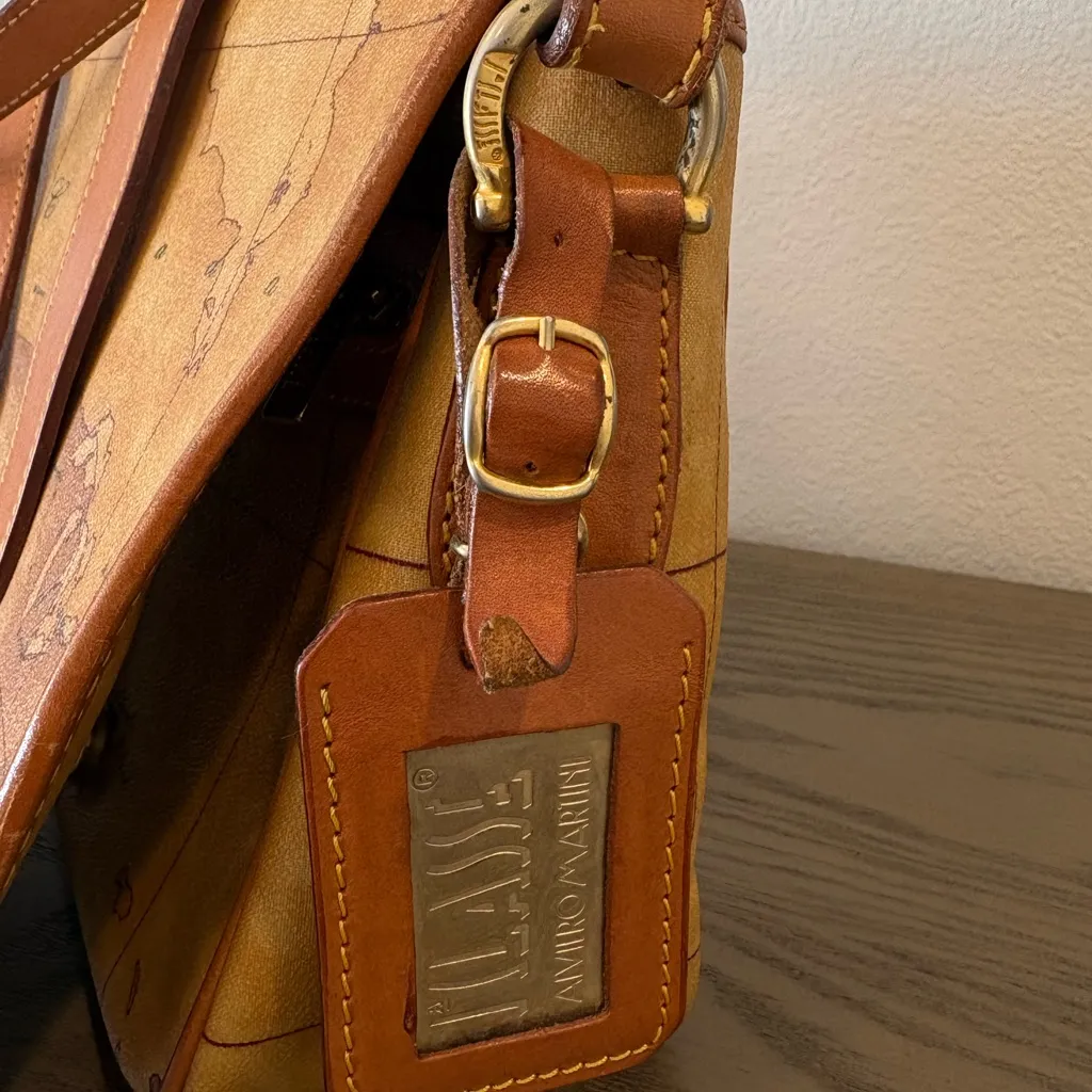 Alviero Martini 1ª Classe Geo Print Crossbody/Shoulder Map Bag Tan - Image 3