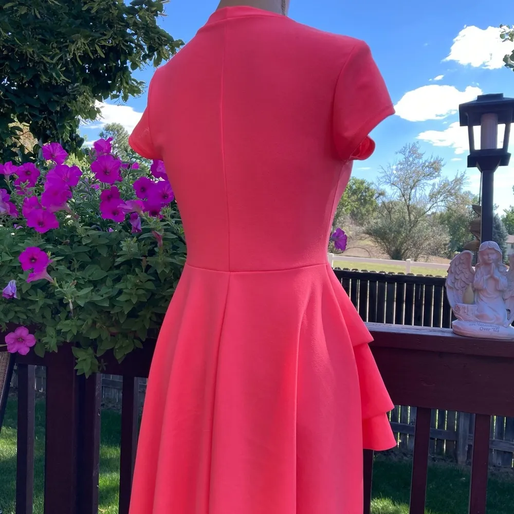 New, Gorgeous Neon Pink Top Chic Asymmetrical Ruffle Train Top. Size Small - Image 3