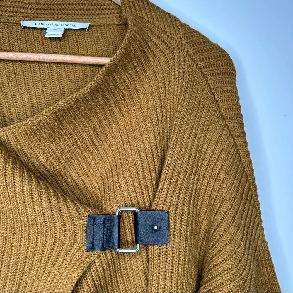 DVF Diane Von Furstenburg Brooke Camel Brown Wool Cardigan Sweater Size P/S - Image 4
