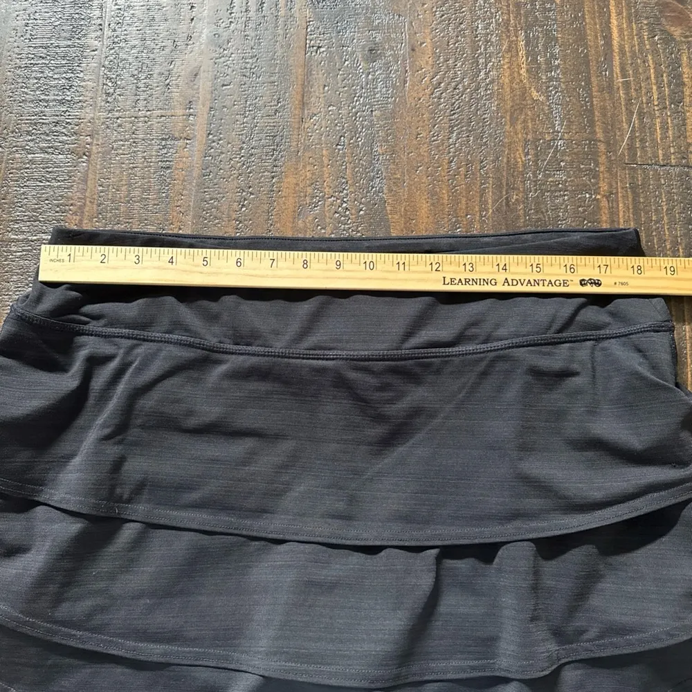 Athleta Black Swagger Tier Ruffle Tennis Skirt Size XL - Image 7
