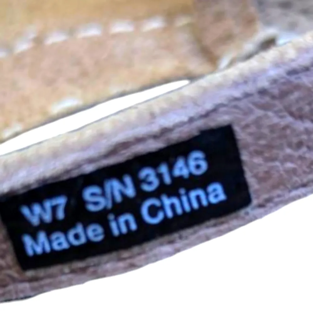 UGG  Mayley Sandals EUC $130 Size 7    S3426 - Image 9