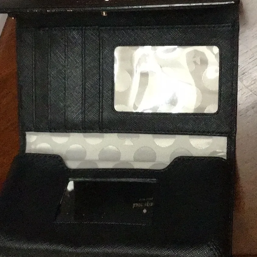 KATE SPADE ♠️ LEATHER WRISTLET / TRIFOLD WALLET, BLACK - Image 7
