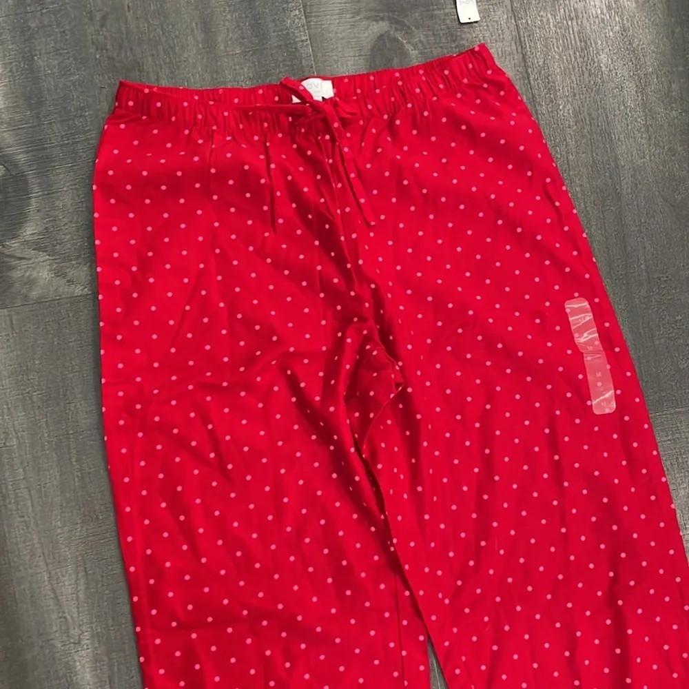 Love by Gap Red Pajamas NEW Valentine’s Day Medium - Image 6