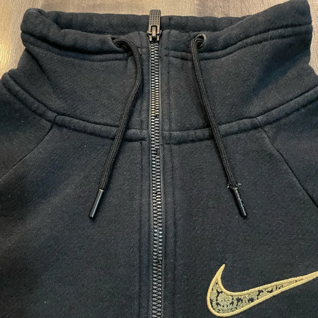 Nike Half Zip Sweater - Image 6