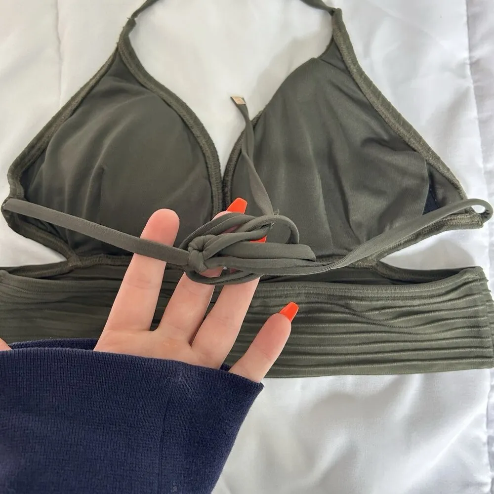 Michael Kors Womens Medium M Accented Green Bikini Top Swimwear Swimsuit - Image 3