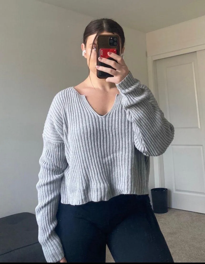 PacSun Neutral Sweater - Image 2