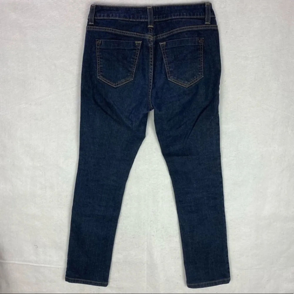 DKNY Stretch‎ Dark Wash Denim Mid Rise Skinny Jean - Image 2