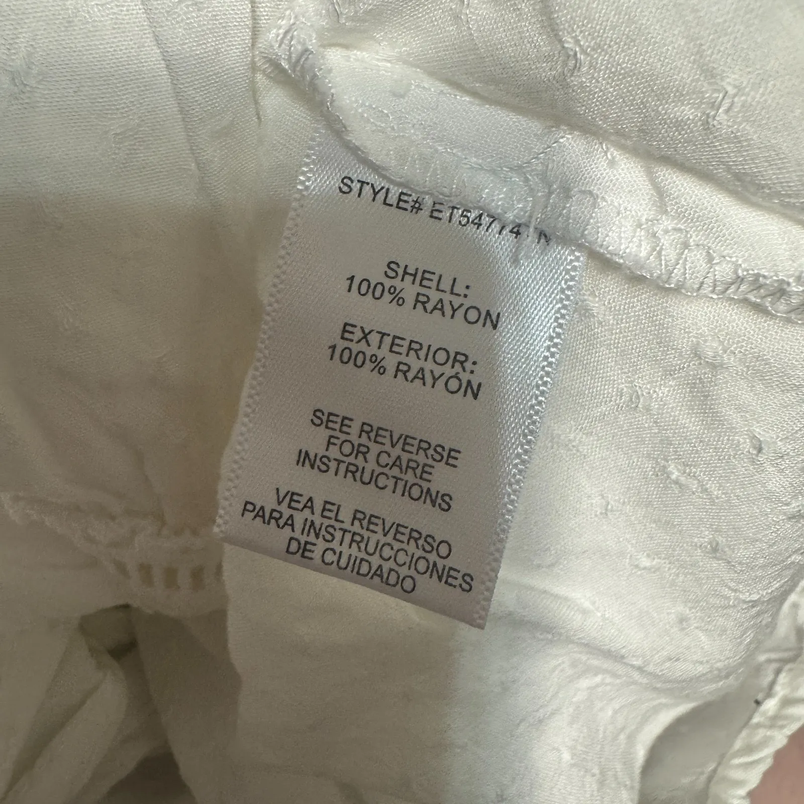 En Creme Embroidered Top Blouse White Tassel Tie Front sz M Peasant Boho Size M - Image 6