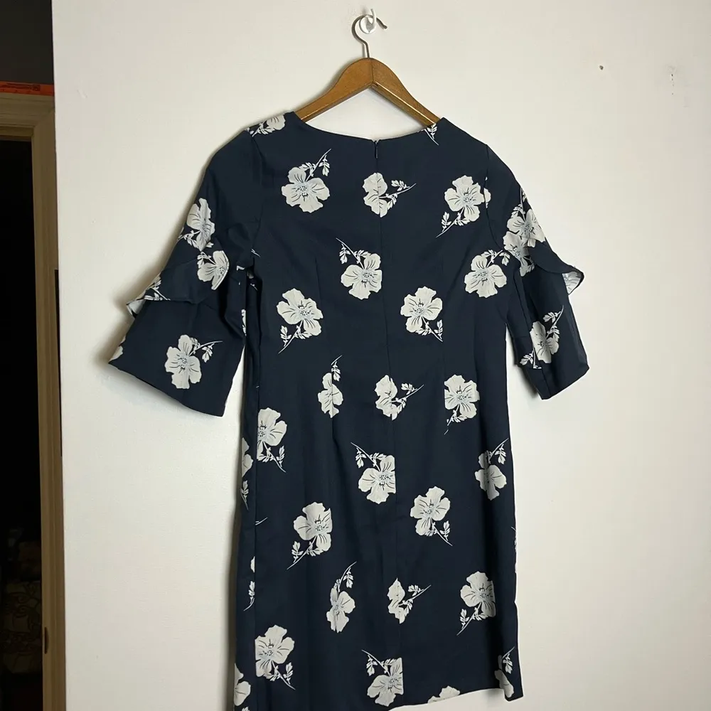 Banana Republic Navy Blue White Frills Ruffle Sleeves Floral Midi Dress - Image 9