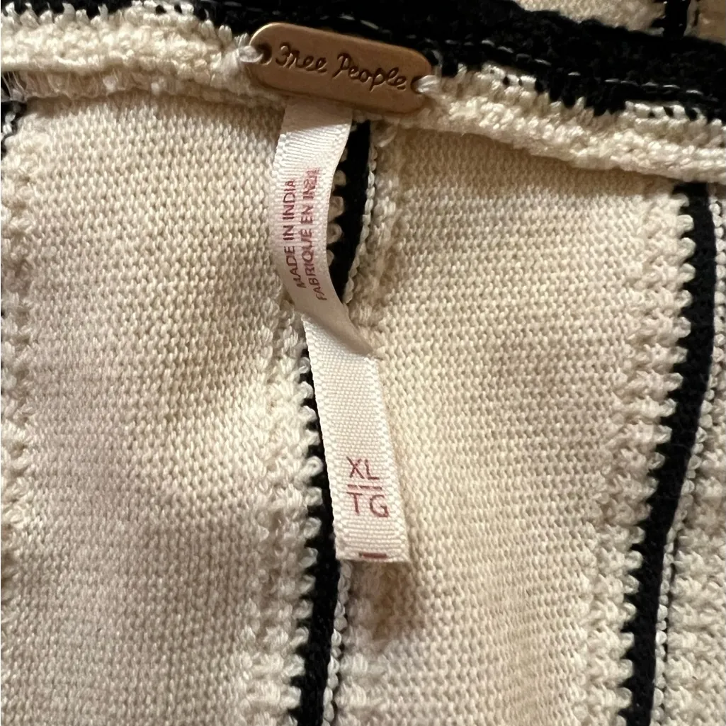 Free People Cream and Black Embroidered Top - Image 5