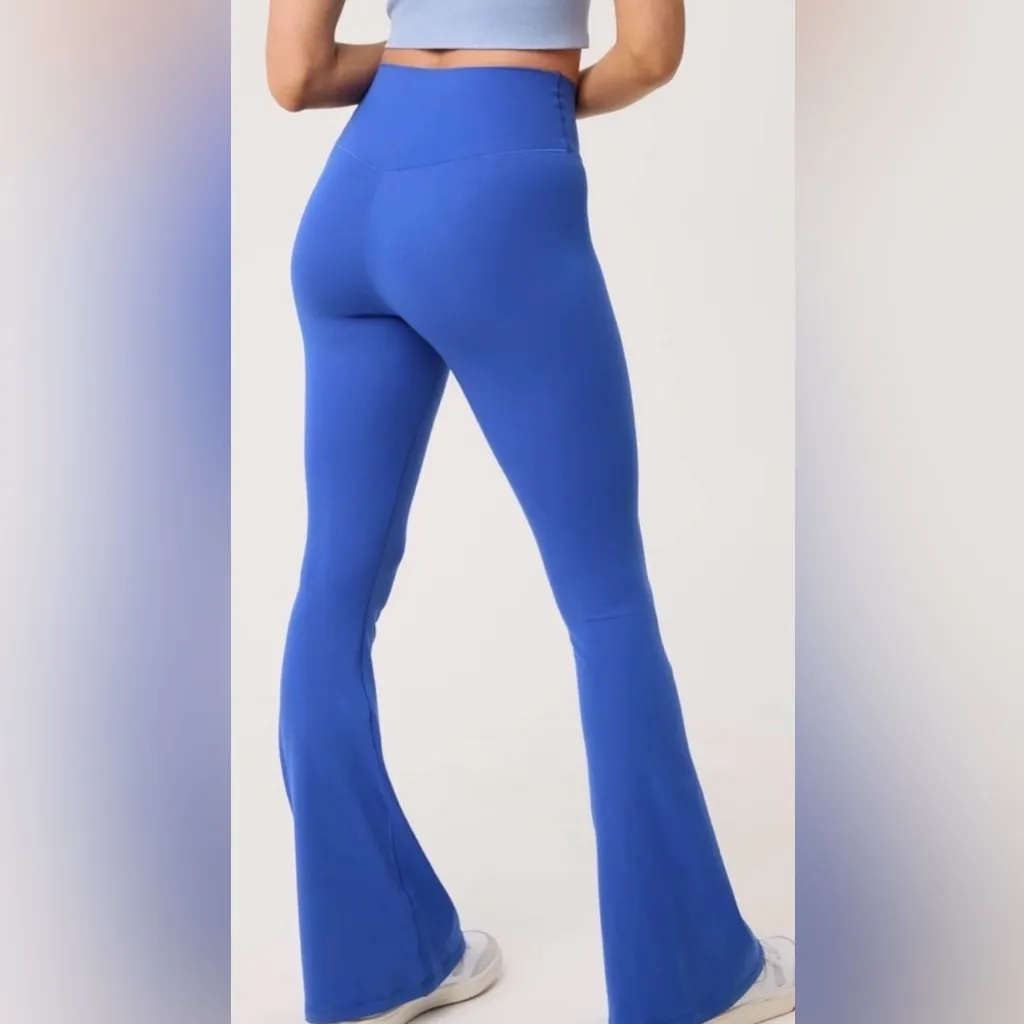 Offline by Aerie Crossover Blue Flared Leggings Small High Waist Long Inseam 34” - Image 2
