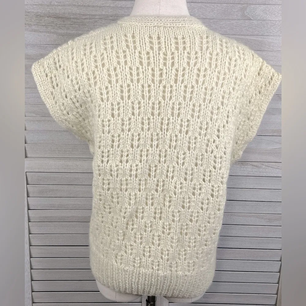 Vintage Open Weave Sleeveless Vest Cream - Image 4