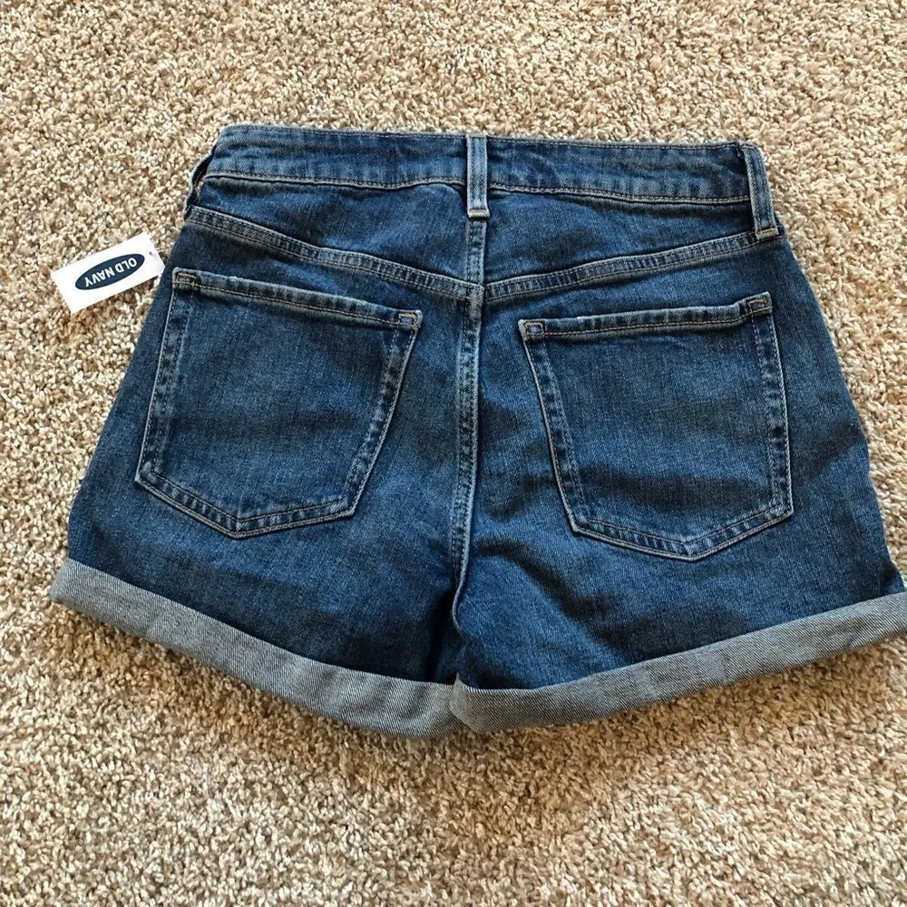 Old Navy High Rise Straight Ripped Jean Shorts Size 2 - Image 7