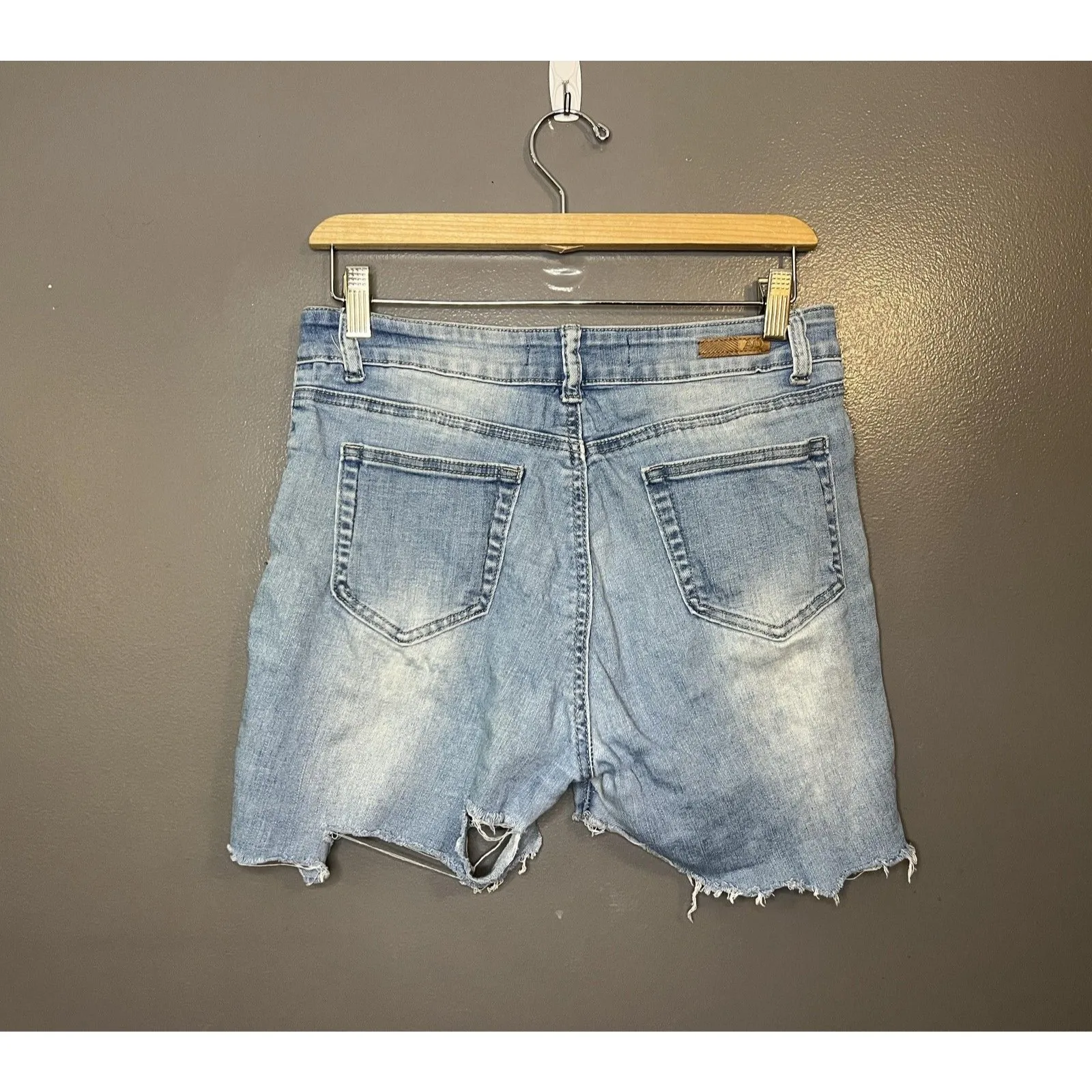 AQ Denim Shorts Womens 9 Blue Distressed Denim Bermuda Cutoff Raw Hem Casual Size undefined - Image 2