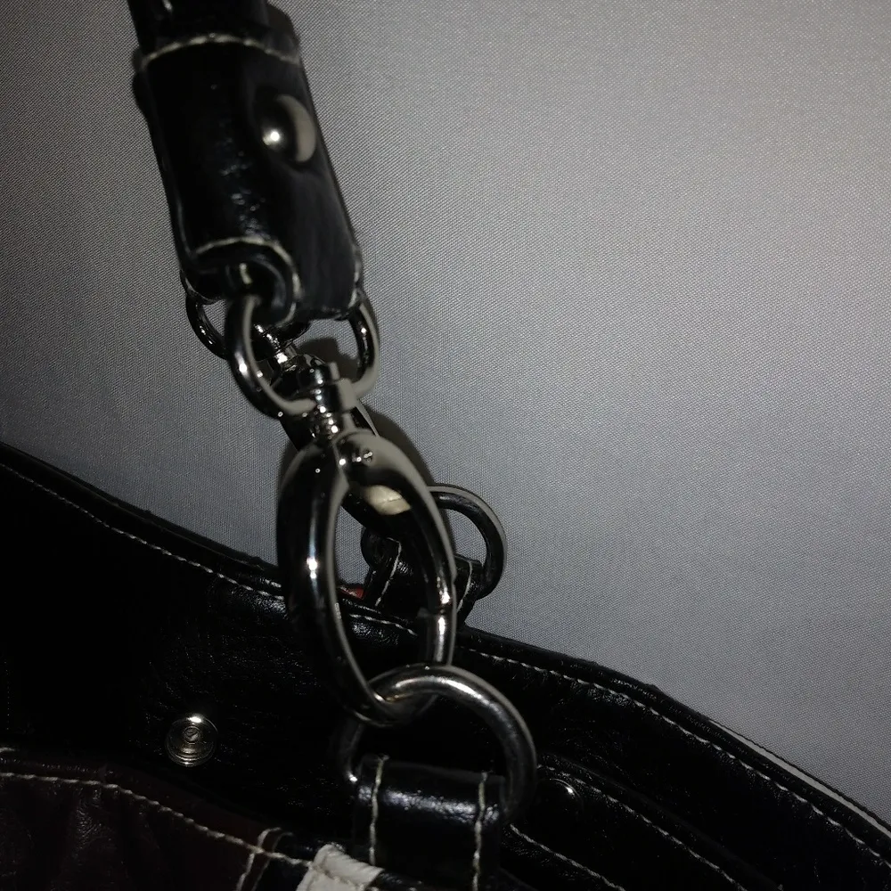 Bueno  Giraffe Patch Bag Sz M - Image 3