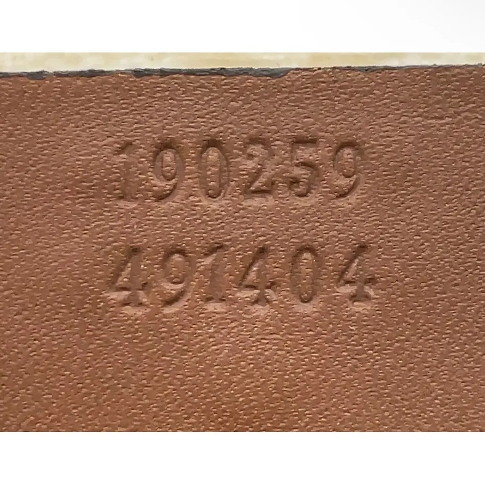 Gucci  Cream and Brown Tote Bag with Signature GG Monogram - Image 13