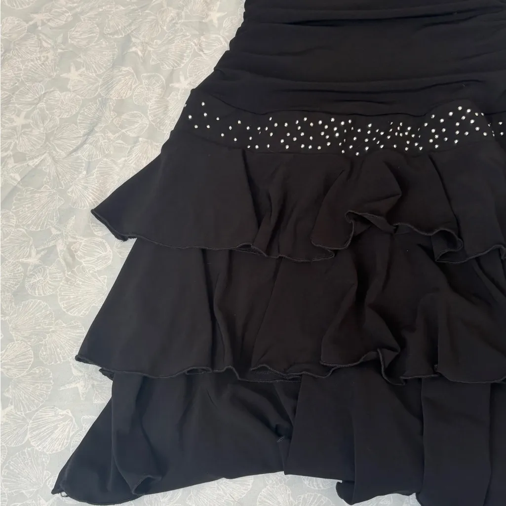 Elegant Black Halter Dress - Image 9