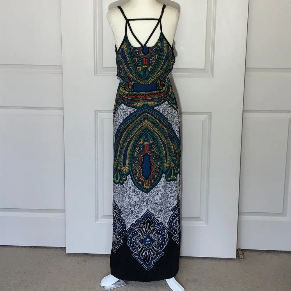 Forever 21 Colorful Pattern Maxi Dress Medium - Image 2