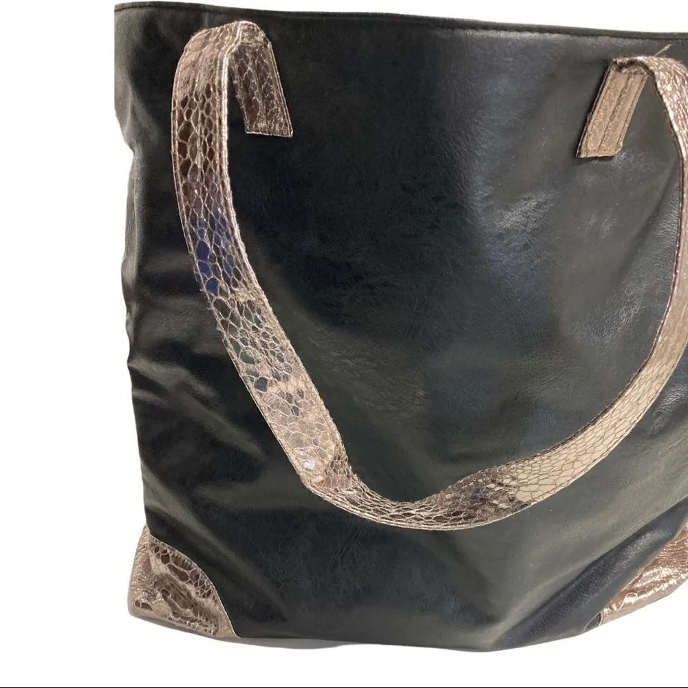 🎉🎁❤️HOST PICK❤️🎁🎈🎉1.15.22, JIMMY CHOO, Black‎ & Metallic Parfum Tote Bag, - Image 10