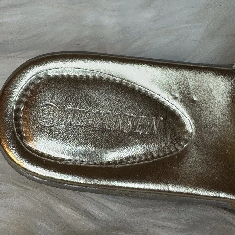 Silver Glitter Platform Shoes with Espadrille Sole Size 6 - Image 5