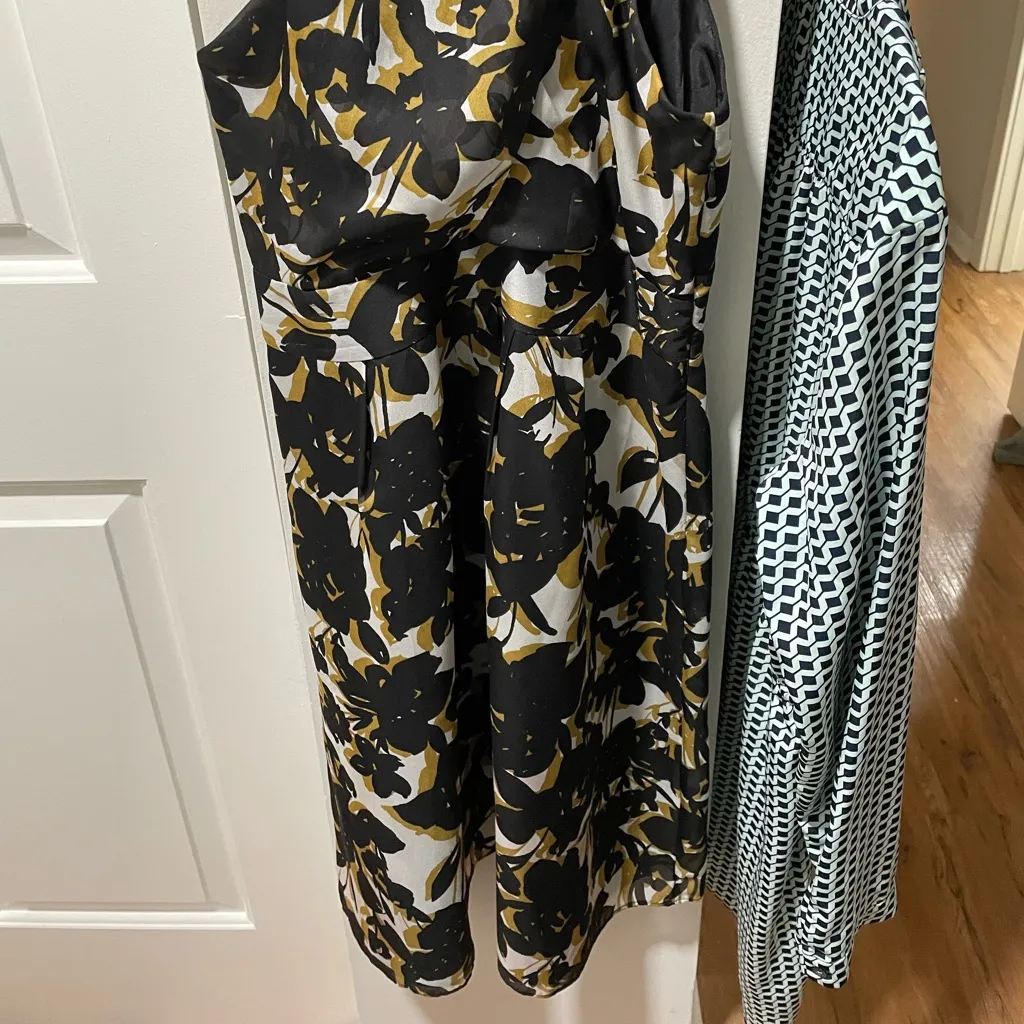 OUTBACK‎ RED Floral Halter Neck Knee Length Dress Women's Black Tan White Size 8 - Image 6