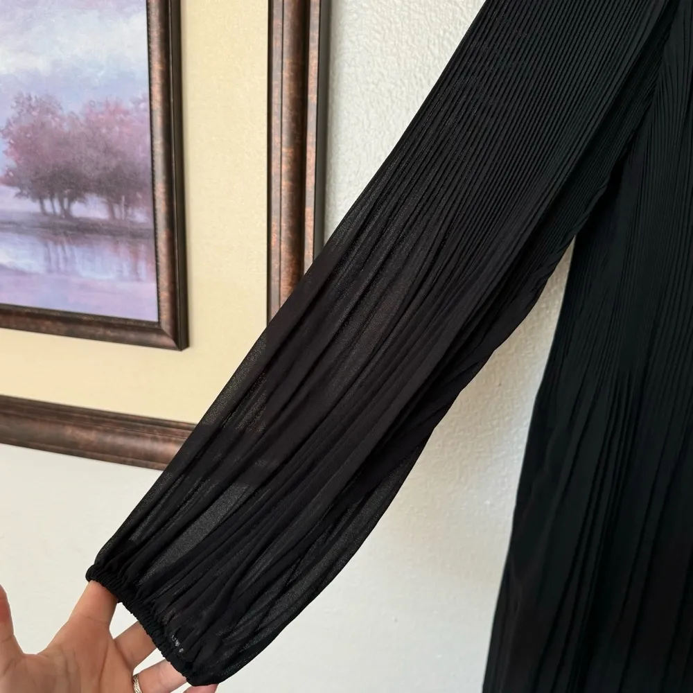 Quince Chiffon Pleated Long Sleeve Mini Dress in Black Size Small - Image 12