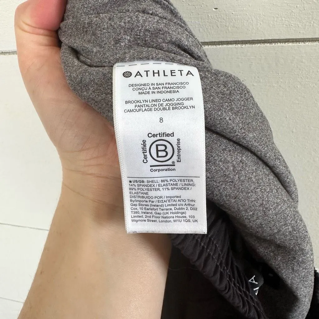 Athleta Women’s 8 Camo Brooklyn Lined Ankle Jogger - Image 5