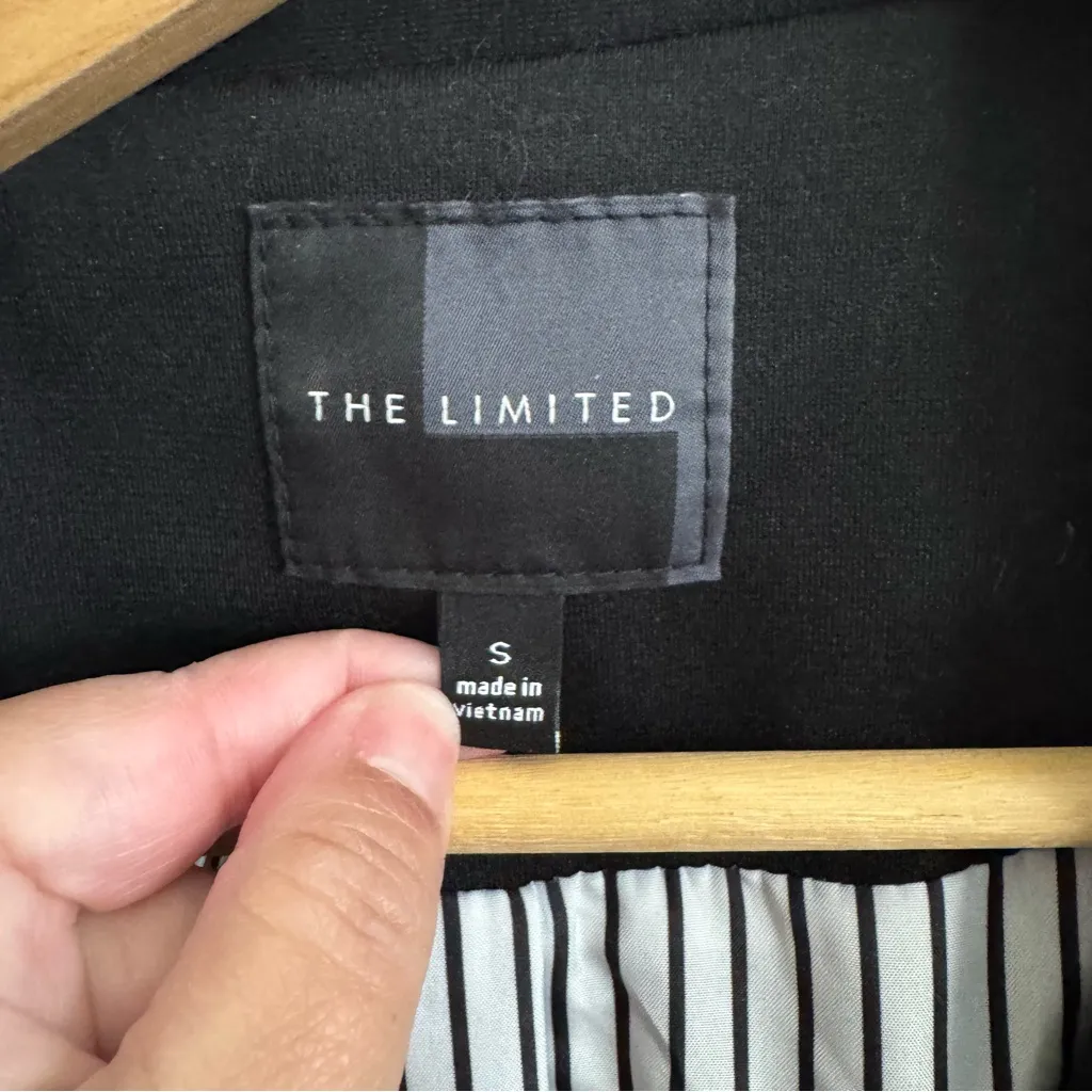 The Limited One Button Black Blazer - Image 2