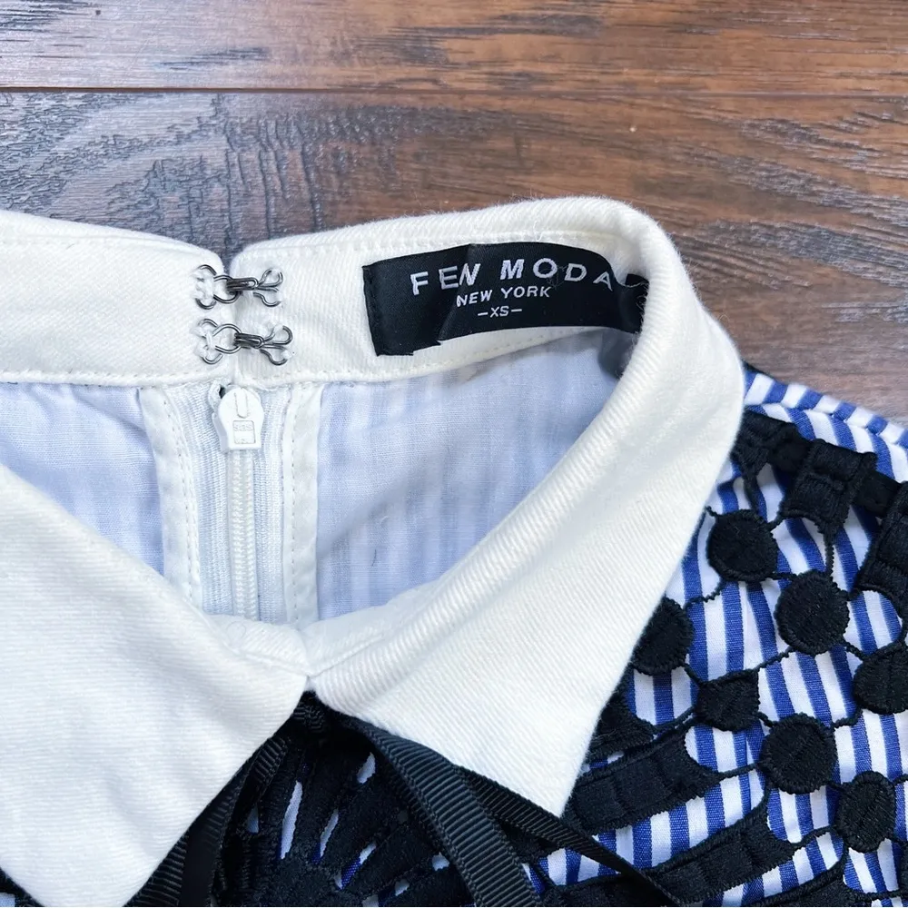 FEW MODA • Shirting Lace Cape Mini Dress blue white striped black open shoulder - Image 5