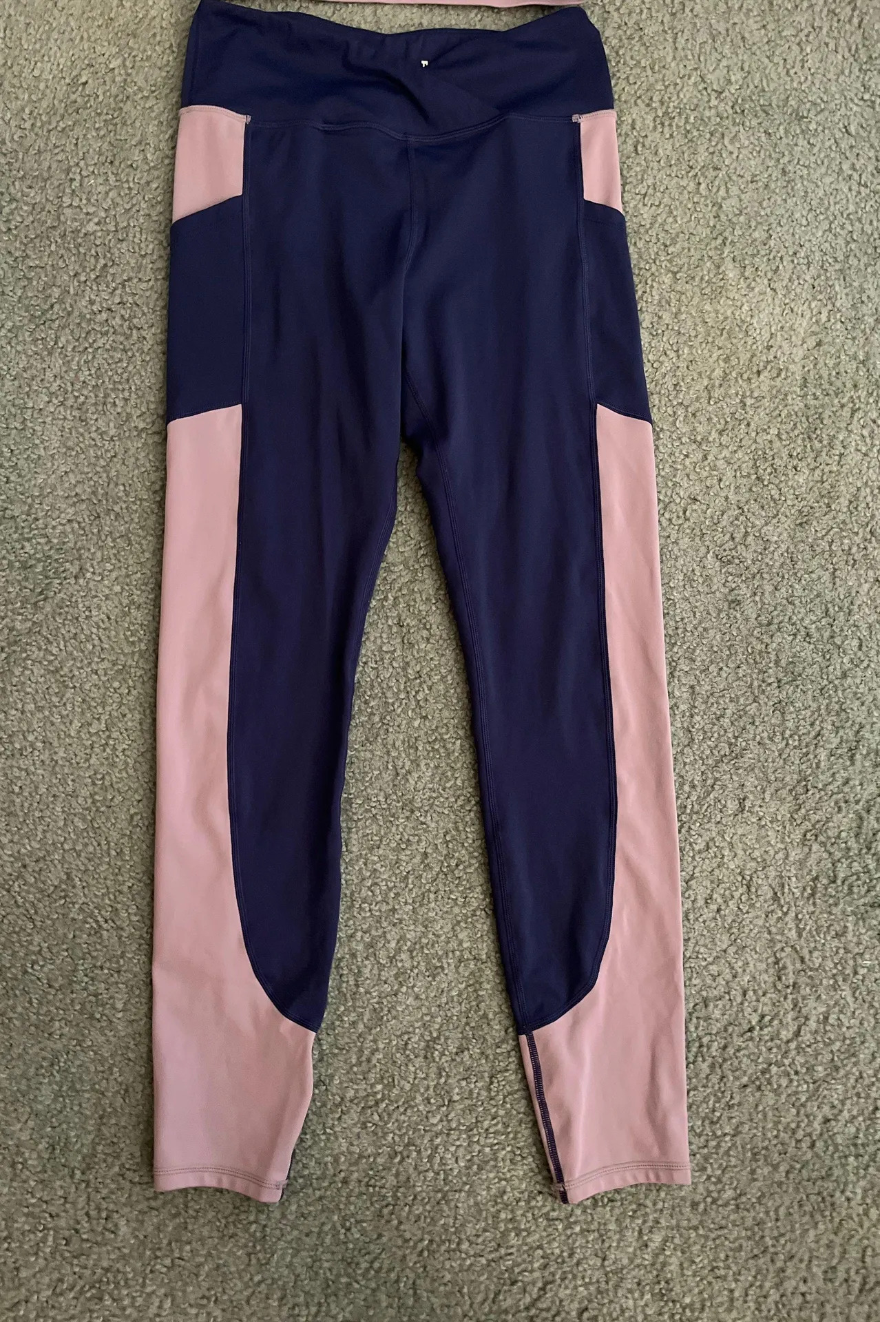 Tilly's Workout Set - Image 2