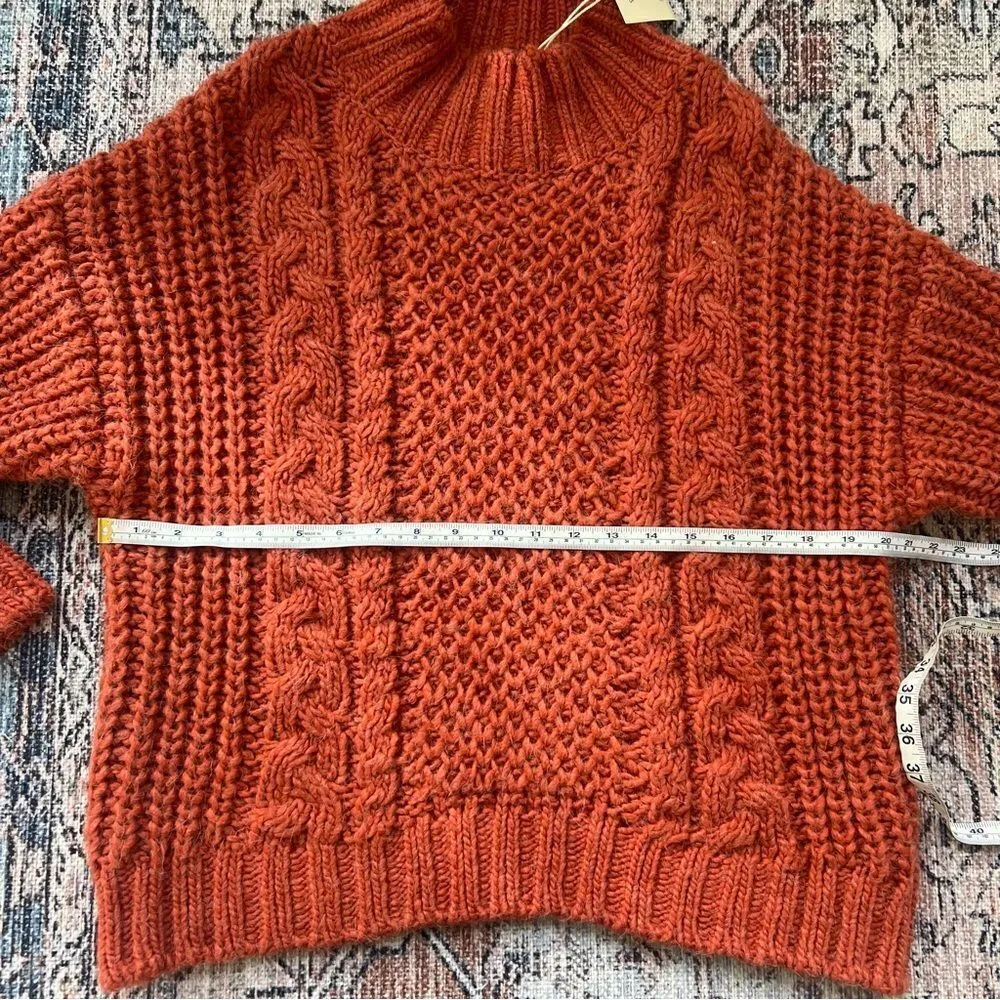 NWT Universal Thread Rust Chunky Cable Knit Mock Turtleneck Pullover Sweater M - Image 8