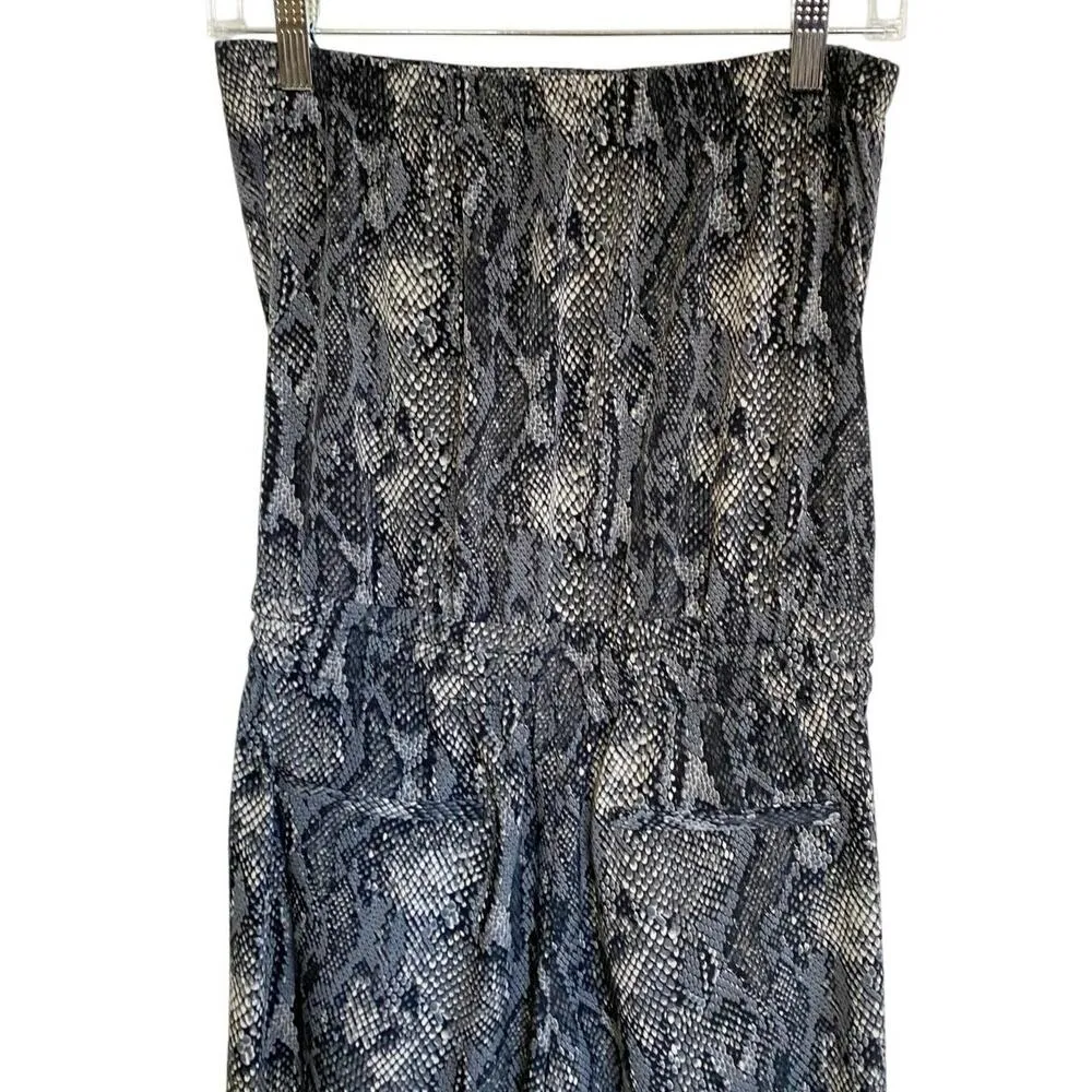 EXPRESS  Women’s‎ Snakeskin Jumpsuit Romper XS - Image 6