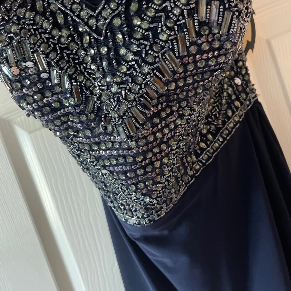 Navy blue homecoming/prom dress - Image 4