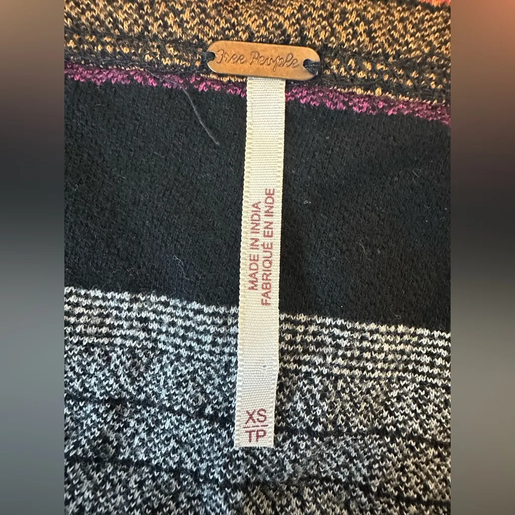 Free People Vintage-Inspired Swing Knit Tank Top XSmall Peak-A-Boo Back, Striped - Image 3