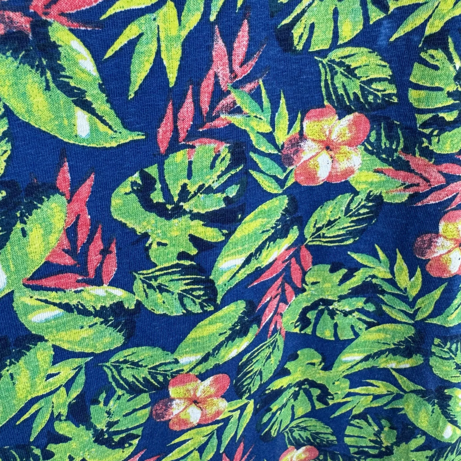 Cozee Corner 100% Cotton Colorful Hawaiian Print Short Sleeve T - Image 3