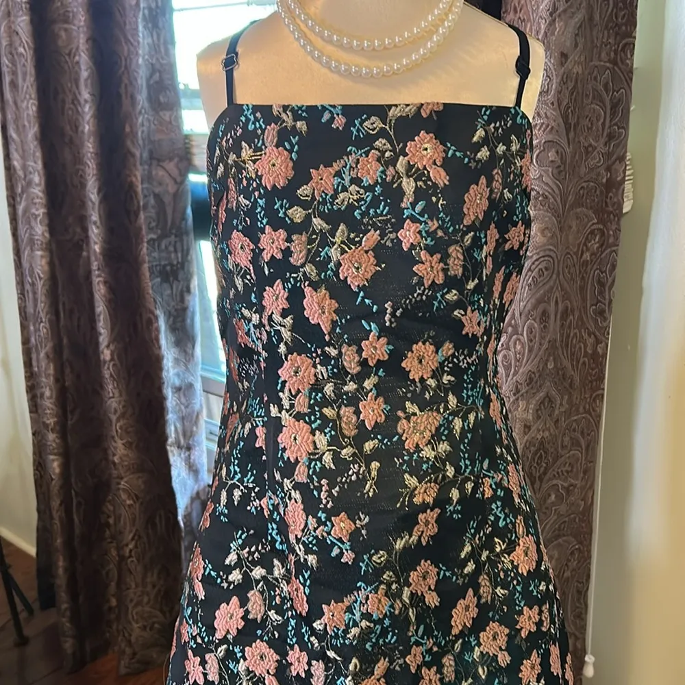 Superdown Black Embroidered Macey Mini Dress. Size Medium. - Image 3