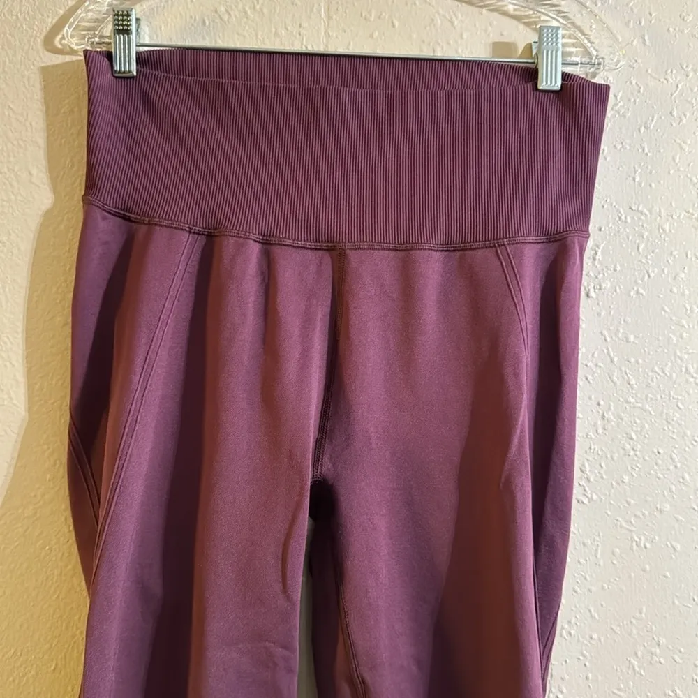 All in motion leggings - Image 3