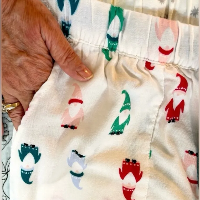 NWOT Joyspun Holiday Gnome Print Brushed Flannel Pajama Longe Pants – Small White - Image 6