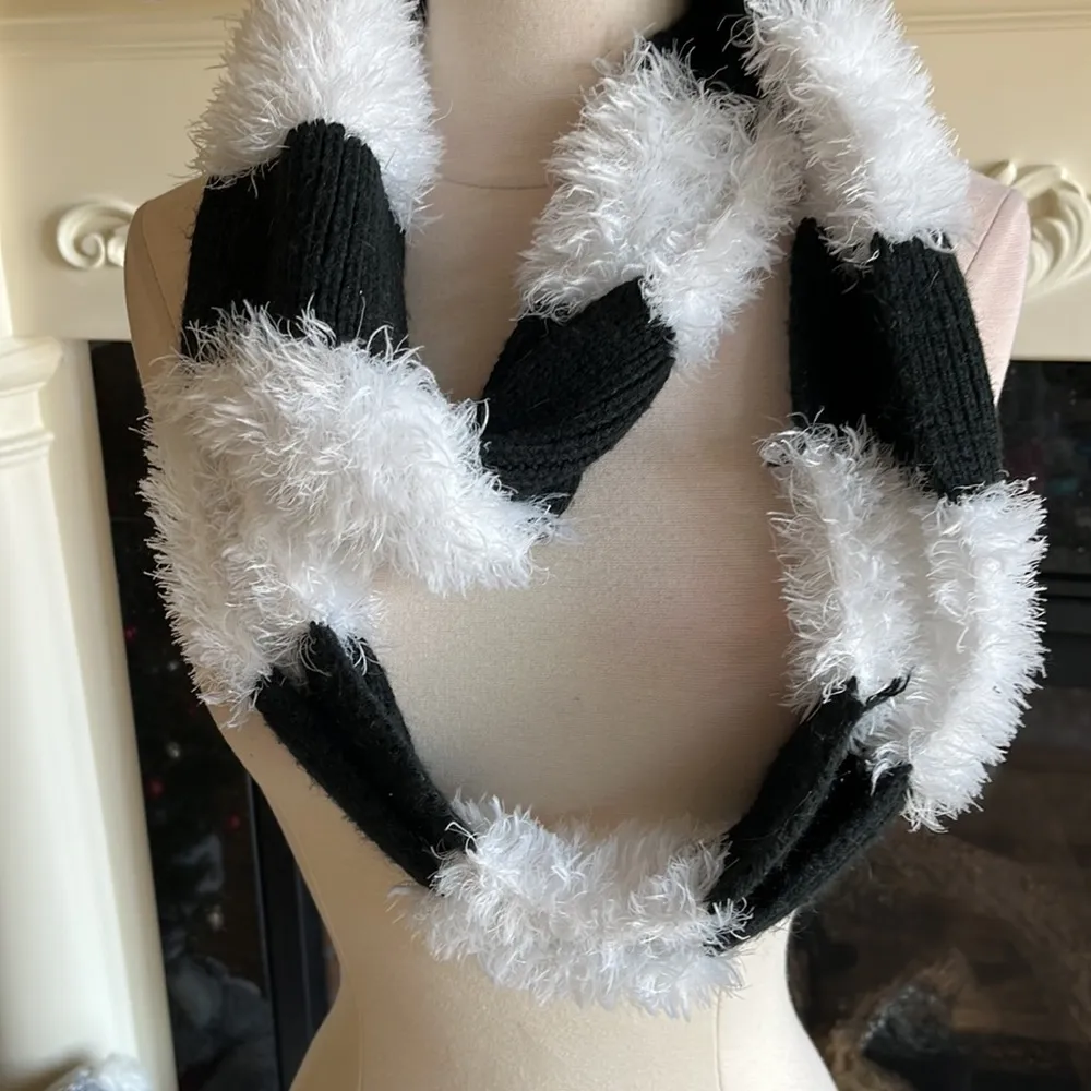 Cozy Fluffy Scarf Infinity Comfy Black White Wrap - Image 5