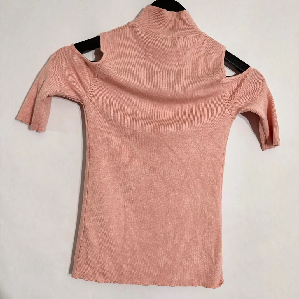 Express Cutout Cold Shoulder Ribbed Knit Top Size Small NWOT - Image 6