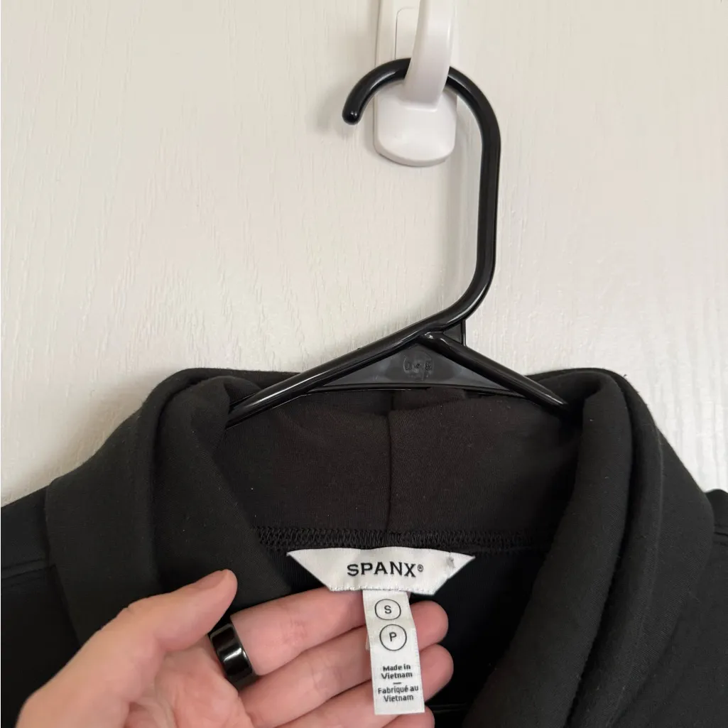 SPANX Air Essentials Turtleneck Tunic in Green - Image 4