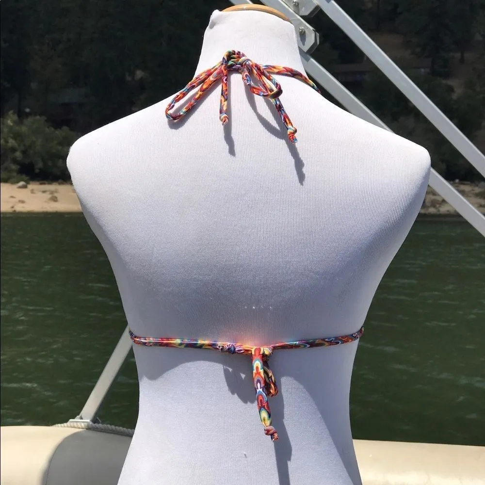 Classy Yet Sassy Bikini‎ Top Red - Image 3