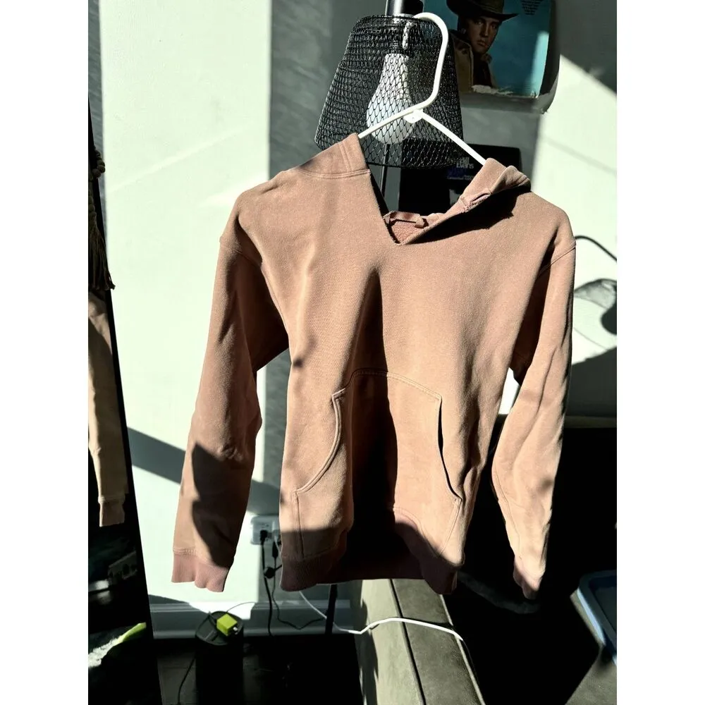 Hooded Lululemon Sweatshirt - Image 5