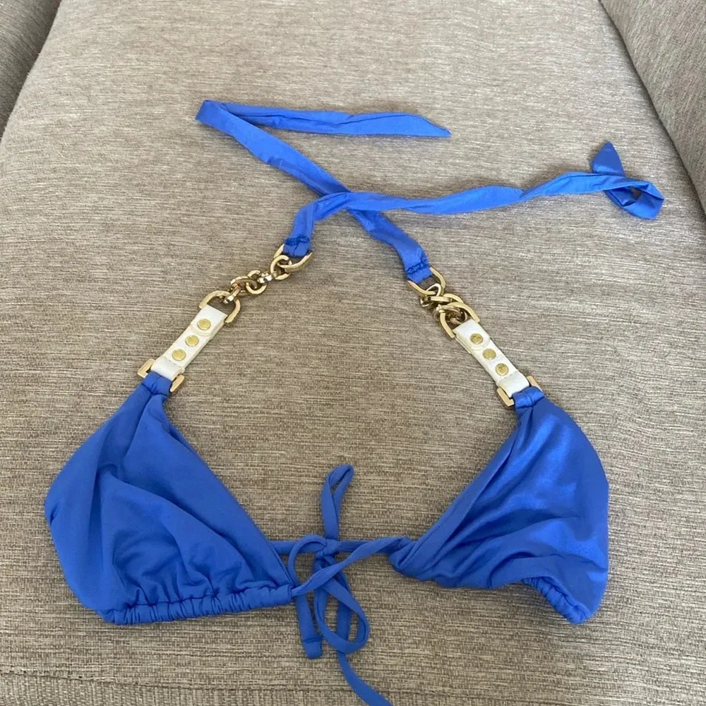 Beach bunny bronze leather and gold chain triangle top bikini size large blue - Image 4