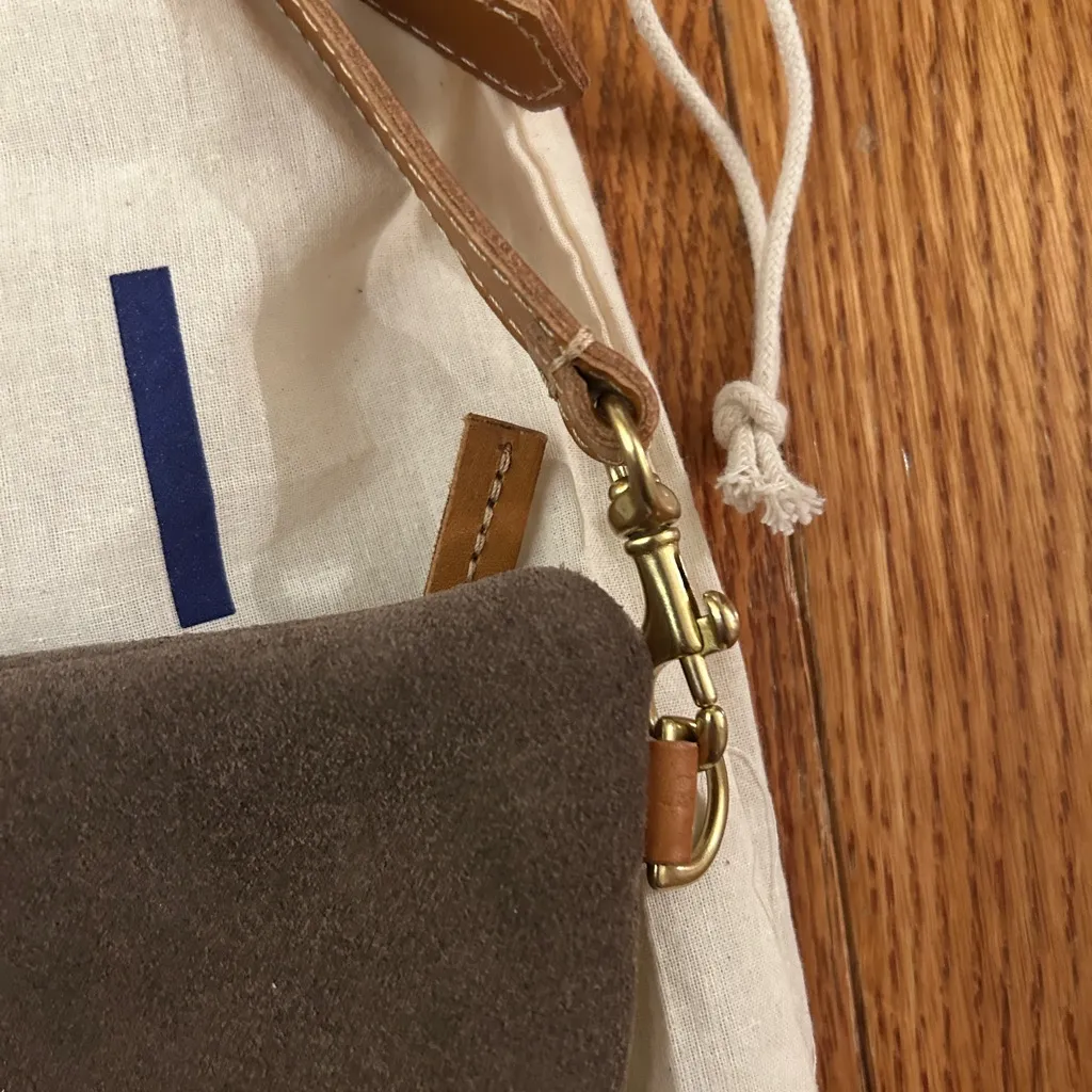 Clare V Grande Fanny - Image 3