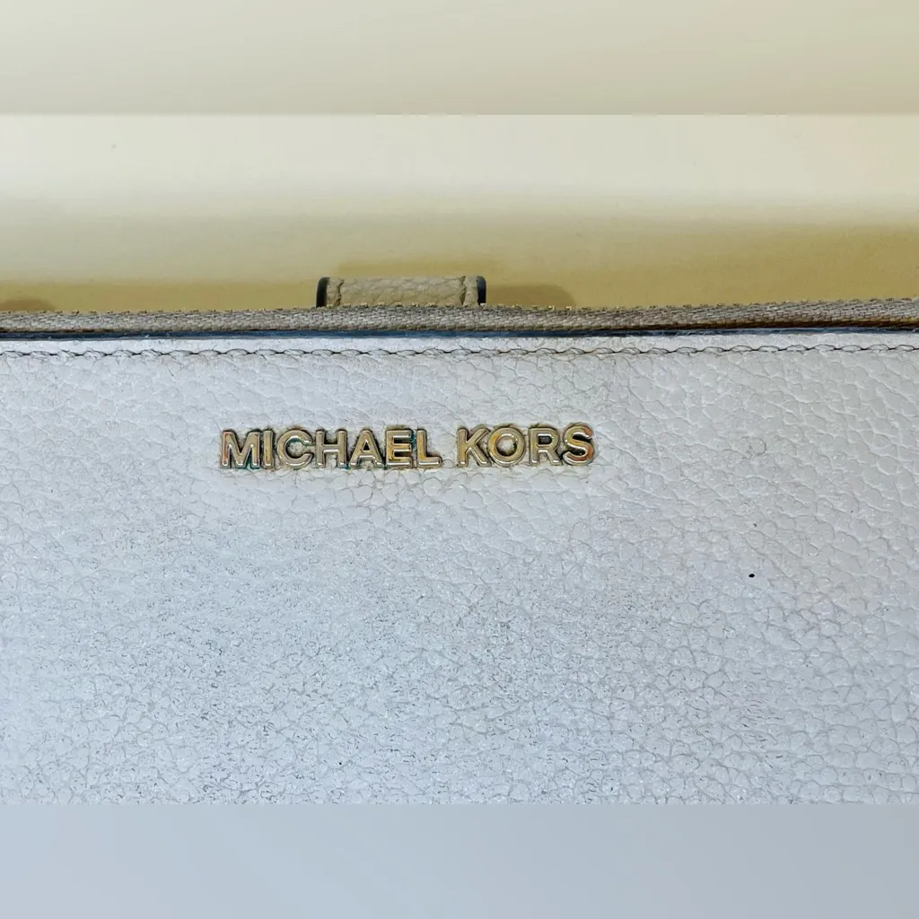 Michael Kors  Adele Double Zip Gold Tone‎ Wristlet Wallet - Image 3