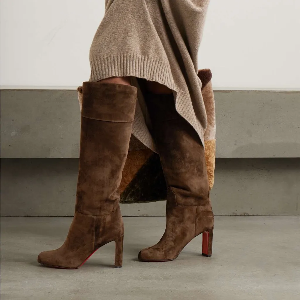 NWOB Christian Louboutin Loo Botta 85 Suede Knee High Boots in Chocolate Brown - Image 2