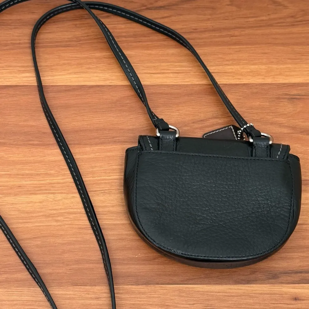 COACH Park Black Pebbled Leather Turn Lock Mini Crossbody Bag w/ Brown Hang Tag - Image 2